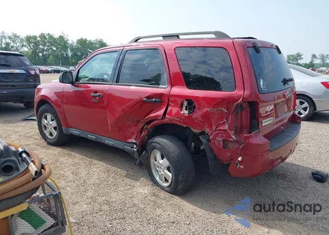 2010 Ford Escape Xlt из США, поврежденный, VIN 1FMCU0D7XAKD17651